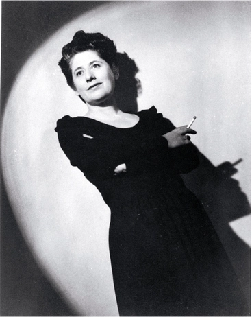 Image: Ngaio Marsh photographed during the 1940s : "Ngaio in the spotlight"