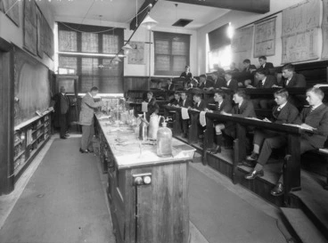 Image: Christ's College science class