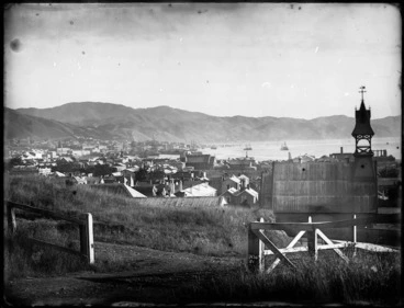 Image: Overlooking Wellington from Mount Cook