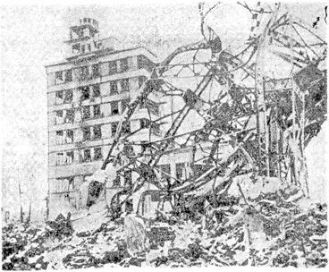 Image: This tangle of steel marks the site of a large building in the industrial centre of Hiroshima after the explosion of the atomic bomb. (Evening Post, 20 November 1945)