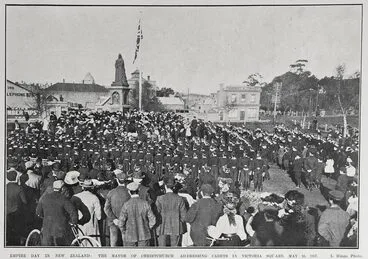 Image: EMPIRE DAY IN NEW ZEALAND: THE MAYOR OF CHRISTCHURCH ADDRESSING CADETS IN VICTORIA SQUARE, MAY 24, 1907.