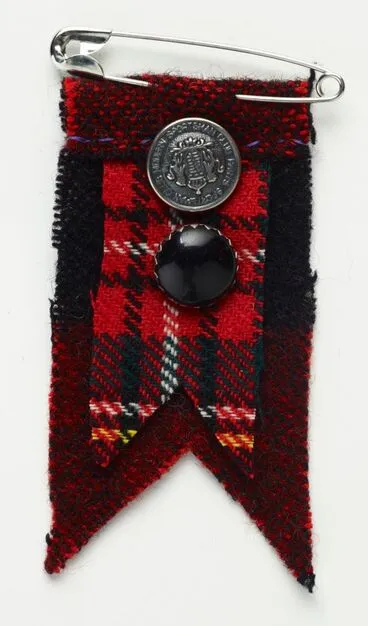 Image: 'Hero Medal' brooch