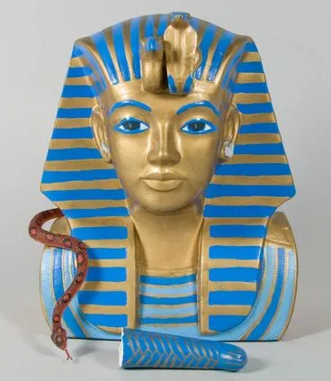 Image: "The Blue Outfit'; Bust of Tutankhamun
