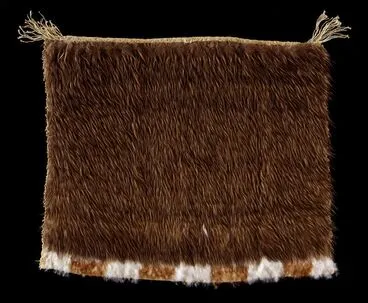 Image: Kahu kiwi (kiwi feather cloak)