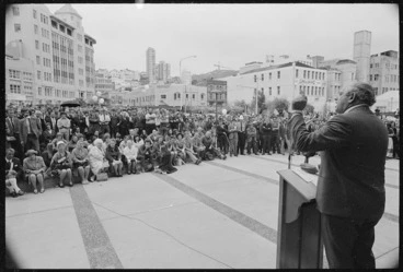 Image: Prime Minister Norman Kirk speaking in Civic Square, Wellington