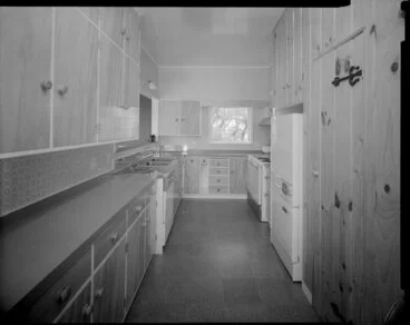 Image: Manthel House interior, kitchen