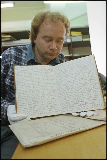 Image: Eamonn Bolger with diary of Treaty of Waitangi witness - Photograph taken by Phil Reid