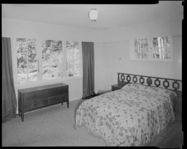 Image: House interior, bedroom