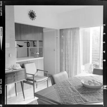 Image: Tuston house, part view of dining room to kitchen