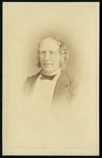 Harvey & Dunden: Portrait of unidentified man