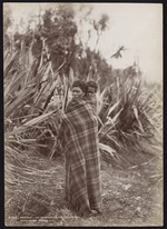Muir and Moodie :Photograph of Ngahui and a child