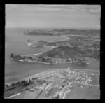 Whitianga township with Buffalo Beach and Ferry Landing with Maramaratotara Bay beyond, Mercury Bay, Thames-Coromandel District