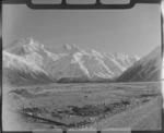 Mount Sefton from the Hermitage Road, Mount Cook Village, Mount Cook National Park, Canterbury Region