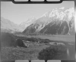 Mount Cook at the head of the Hooker Valley from the Hermitage at sunset, Mount Cook Village, Mount Cook National Park, Canterbury Region