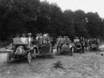 Motorcars, and passengers, during a Wellington Motor Club run to Upper Hutt