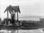 Pringle, Thomas, 1858-1931 :Victoria Monument, Ohinemutu