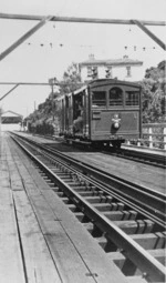 Cable car and tracks, Kelburn