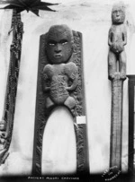 Iles, Arthur James 1870-1938 (Photographer) : Maori wood carvings