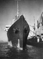 Bow of the ship Aquitania, Wellington Harbour