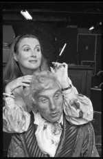 Tina Grenville and Ray Henwood in Downstage Theatre production of Hay Fever - Photograph taken by John Nicholson