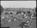 Children in Moutoa Gardens, Wanganui