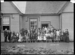 Pupils and staff at Raglan Public School, 1910 - Photograph taken by Gilmour Brothers