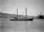 A photograph of the ship Echo