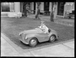 Austin pedal car presented to Plunket Society