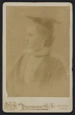 Freeman & Co Ltd (Sydney) fl 1885-1886 :Portrait of Rosa Lichtscheind[t] [Litchtscheindt]
