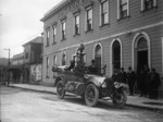 Cadillac outside Dawson's Hotel, Reefton