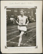 Photograph of Jack Lovelock winning an Inter-Hospital Sports mile race