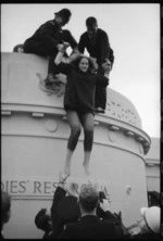 Jennifer Compton being removed from roof of Taj Mahal, Courtenay Place, Wellington