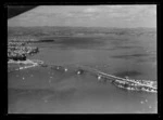 Auckland Harbour Bridge, Waitemata Harbour