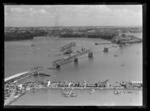 Auckland Harbour Bridge, Waitemata Harbour