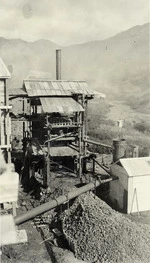 Gas producing coke retort, Onekaka Iron and Steel Company, Golden Bay