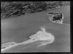 Boulder Bank and Haulashore Island, looking toward the coast, Nelson City