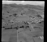 Paeroa, Hauraki District, featuring racecourse