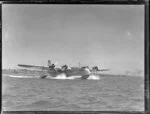 Seaplane Aotearoa landing at Mechanics Bay, Auckland