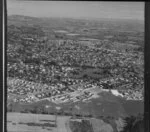 Havelock North, showing Havelock North High School, Te Mata Primary School and Hereworth School and surrounding area