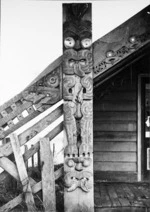 Carved maihi and amo of Uawhaki meeting house, Waikawa