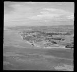 Tauranga, including Otumoetai in the foreground