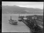 HMAS Melbourne, Australian Aircraft Carrier in Wellington Harbour