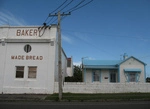 1917_Bakery_Building_Hawera_2_Oct_2007.jpg