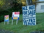 Stop Asset Sale Hikoi Wellington May 2012 (60).tif