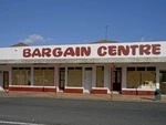 Bargain Centre King St Te Kuiti March 2014.TIF