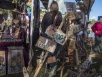 Whanganui_riverside_market_May_2017_(5).tif