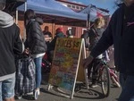 Whanganui_riverside_market_May_2017_(1).tif