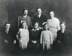 Veitch family about 1914-15.JPG