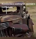 aucklanders_waiting_for_jacindas_traffic_light.jpg