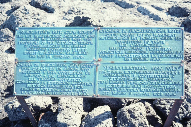 Image: Plaque in Four Languages near Shackleton's Hut